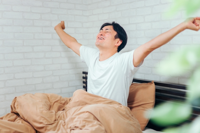 夏なのに太るのはなぜ？ぽっちゃり男性が陥りがちな「5つの夏太り習慣」と解消法