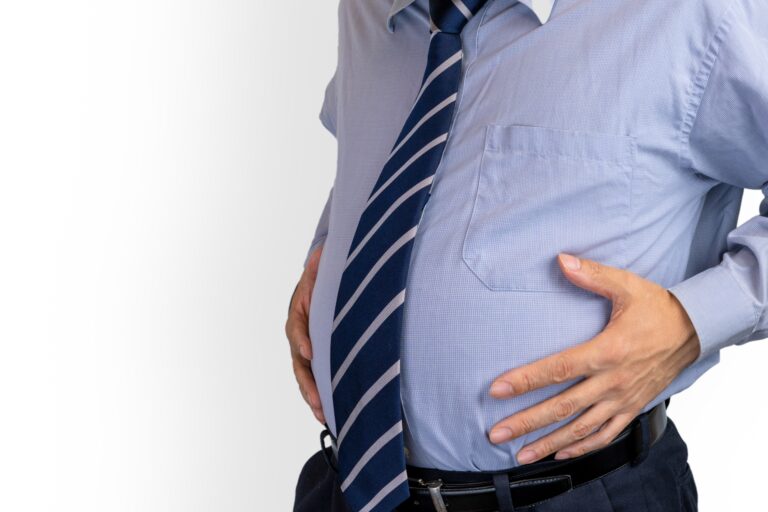 肥満の人は熱中症になりやすい?体重100kg超の人が知っておきたい理由と対策