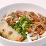 【暑い日におすすめ】うどんのボリュームレシピを5選！お肉系・魚系・ピリ辛系などをピックアップ