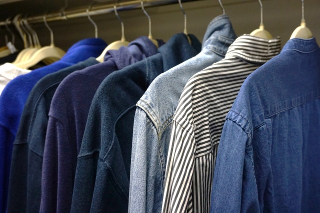 体型カバーに効果的な色3選